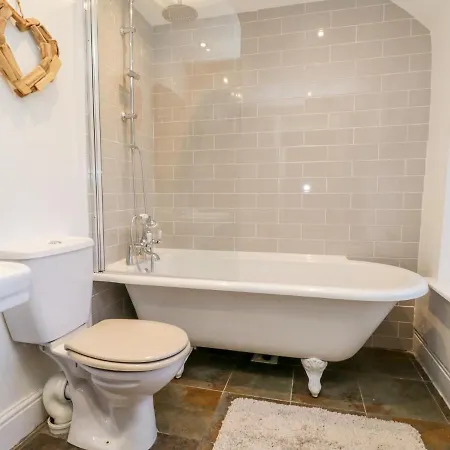 The Дом отдыха *